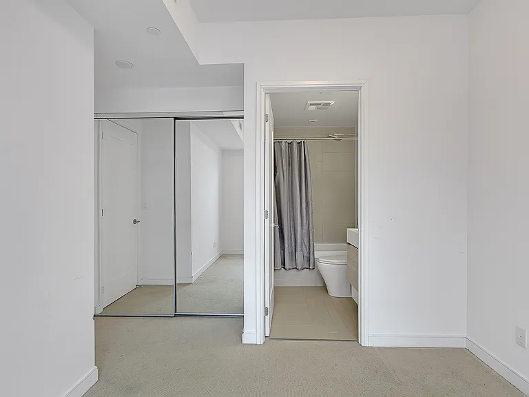 88 Scott St — Photo 18