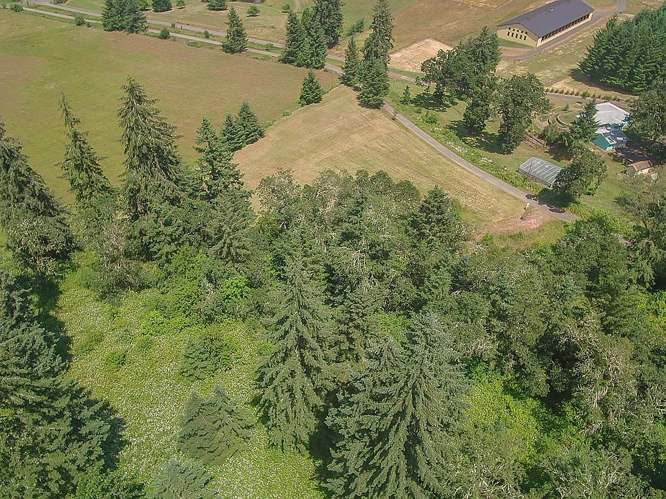 2nd image of 27392 Erickson Rd