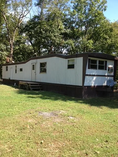 1402 Blue Jay Rd
