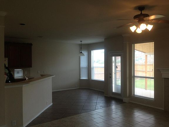 4th image of 4533 Indian Rock Dr