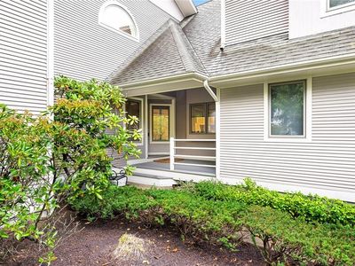 36 Oyster Point, Warren, RI, 02885