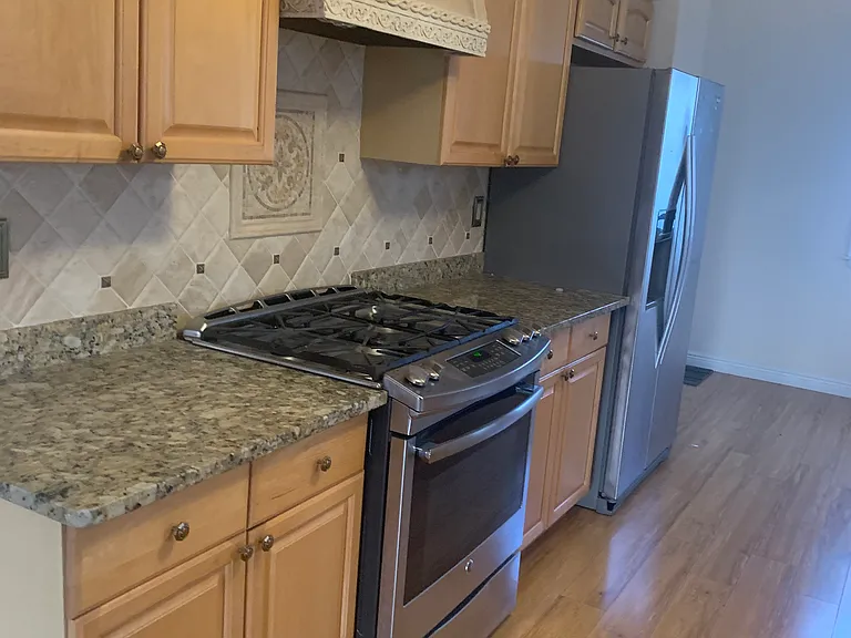 5625 Putnam Dr — Photo 6