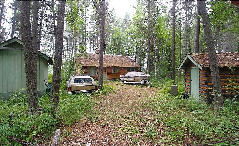 Rear view of cabin 