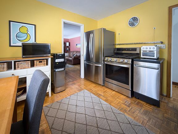 4th image of 5528 Nokomis Ave