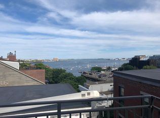 351 North St #7AA, Boston, MA 02113