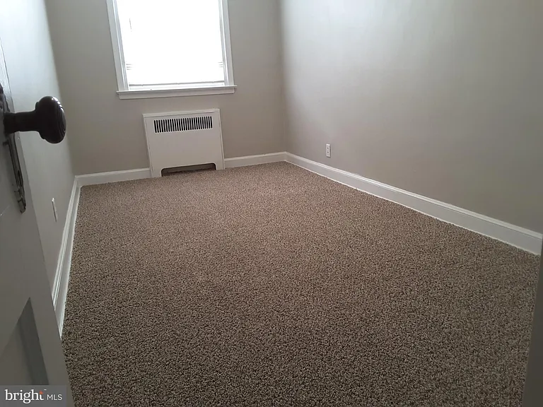 1226 Hellerman St #2 — Photo 10