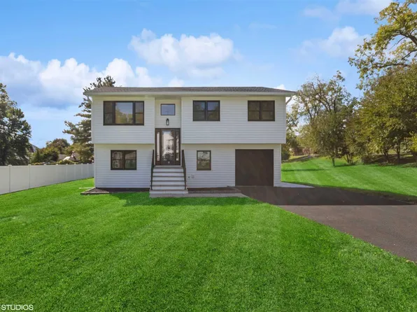 10 SCOFIELD, Fishkill, NY 12508