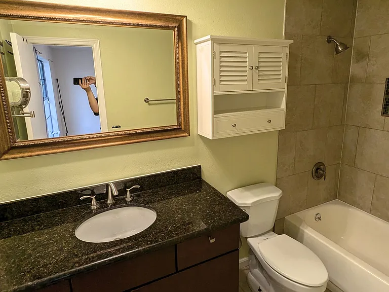 7935 Dartmoor Dr — Photo 8