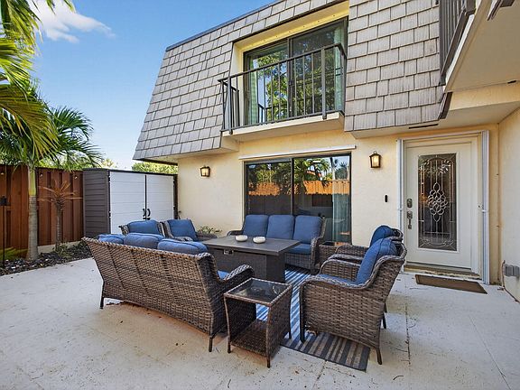 4th image of 112 Ocean Cove Dr