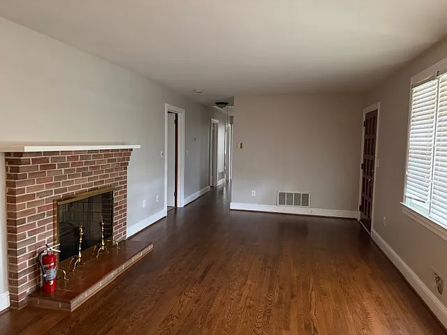 11 Cochran Dr — Photo 7