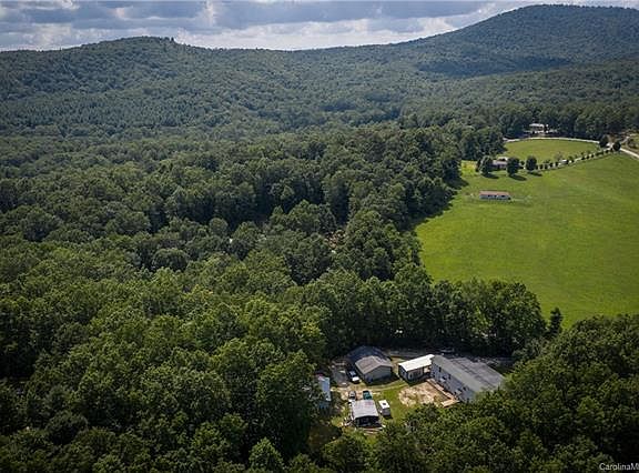 5th image of 630 Deer Chase Cir