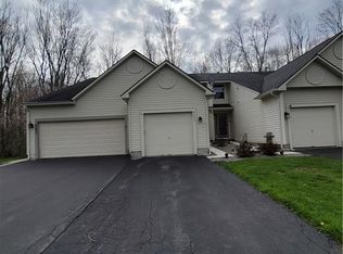 4233 Anguilla Dr, Liverpool, NY 13090