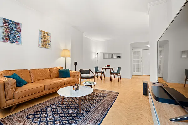 Rented by Sotheby's International Realty | media 13