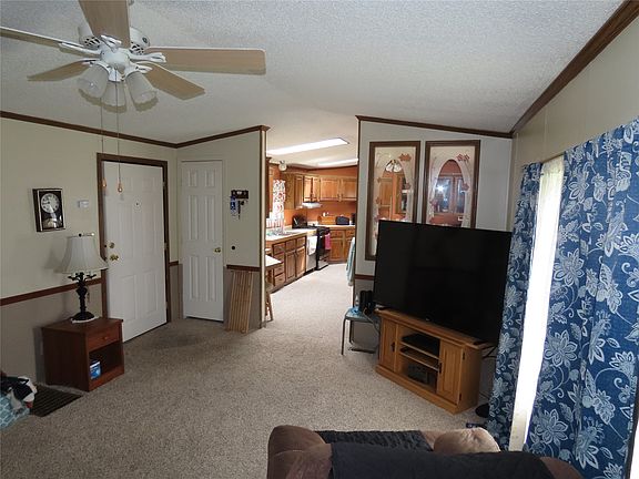 3rd image of 8213 Briercrest Dr