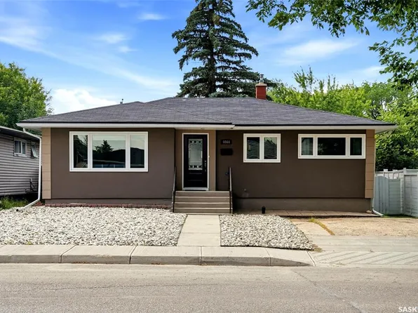 4064 Montague STREET, Regina, SK S4S 3K2