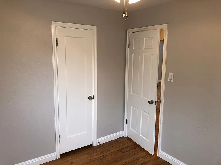 1725 Lansing St — Photo 28