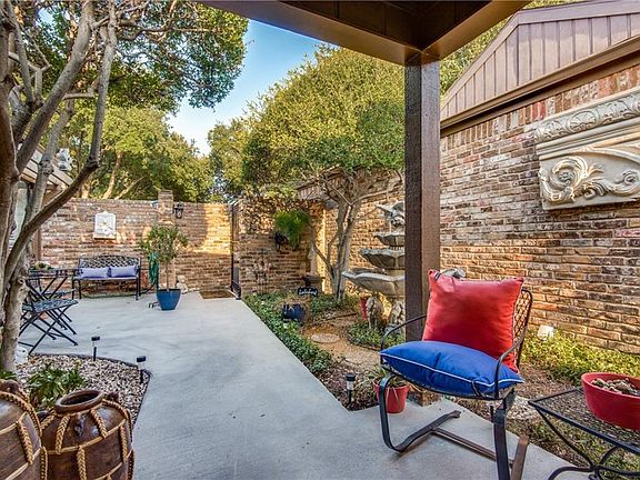 2nd image of 3100 San Sebastian Dr