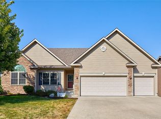 14509 Maple Dr, Urbandale, IA 50323