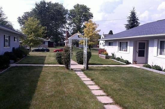 2nd image of 1919 Vaughn St #921