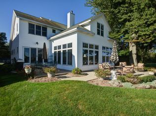 2253 Recreation Dr, Fennville, MI 49408