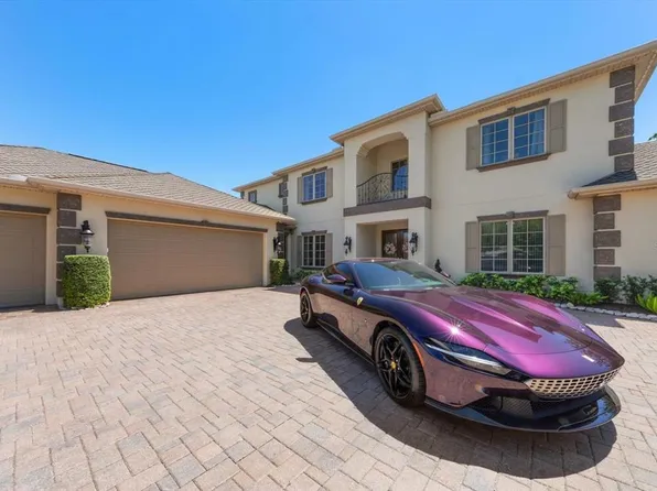 305 Eastleigh Dr, Belleair, FL 33756