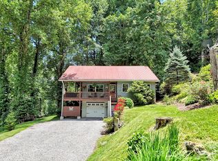 10 Bridle Dr, Maggie Valley, NC 28751
