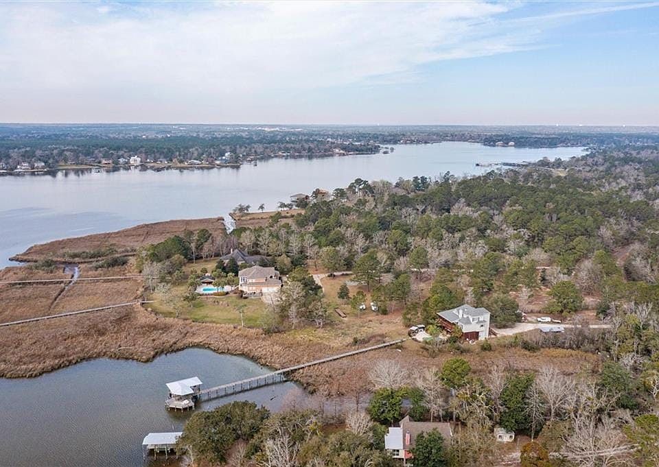 1st image of 2309 River Forest Rd #3