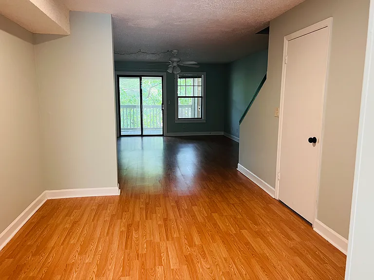 290 Appleby Dr #263 — Photo 5