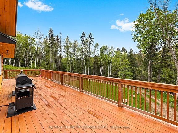 4th image of 511 Brethour Rd