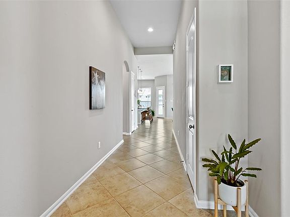 3rd image of 2551 Granberry Pt