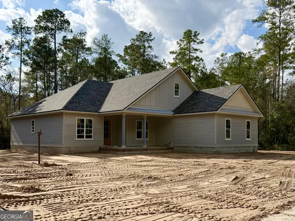 234 Marina Isle Dr, Woodbine, GA 31569