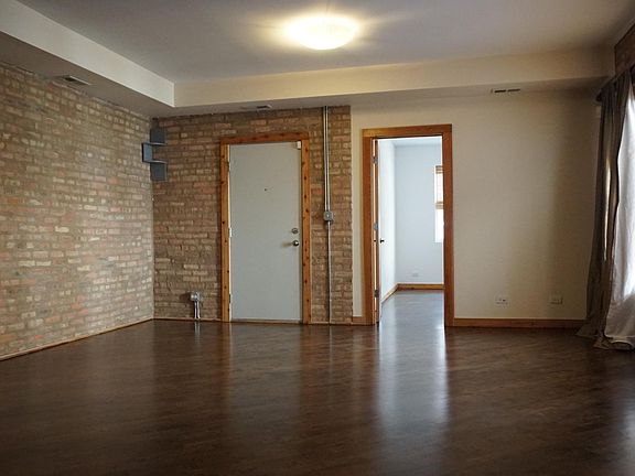 4th image of 1622 W Columbia Ave
