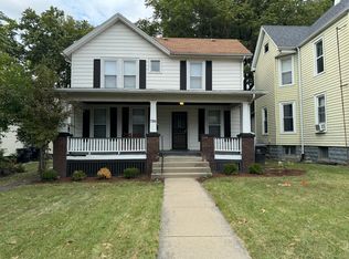 706 E Monroe St, Bloomington, IL 61701