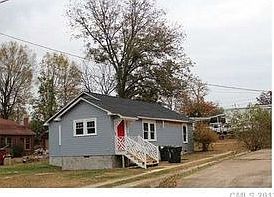1st image of 210 Piedmont Ave