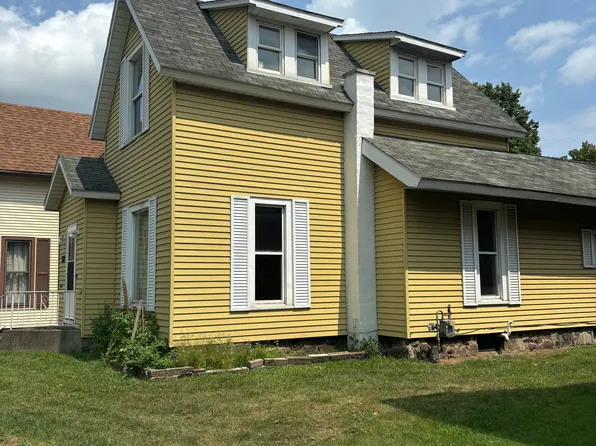 722 S Main St, Goshen, IN 46526