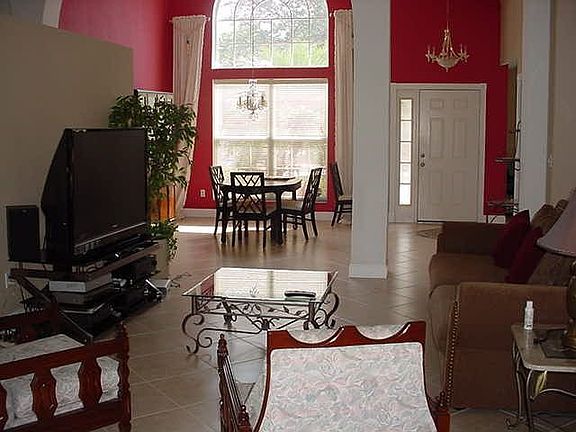 3rd image of 1022 California Creek Dr