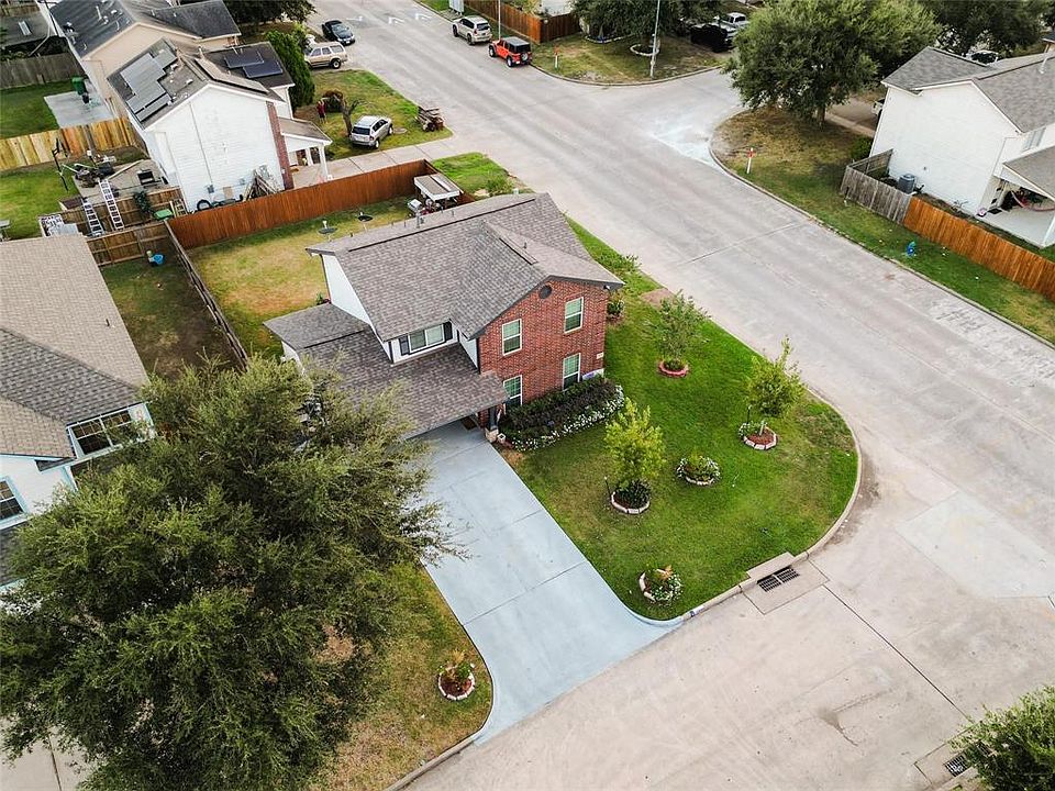1st image of 12602 Verdant Brook Dr