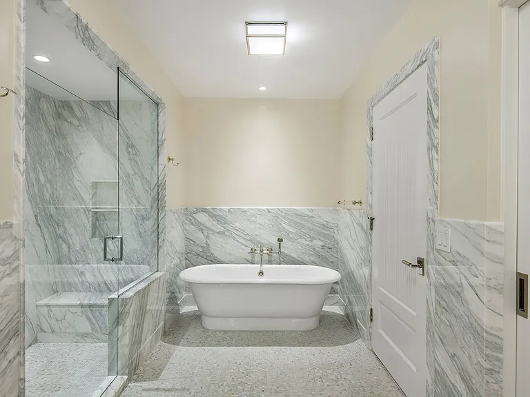 The Residences at Palisades Village — Photo 85