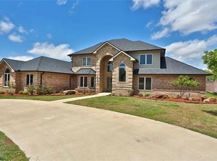 1218 Saddle Lakes Dr, Abilene, TX 79602