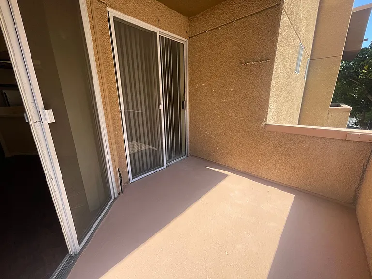 Prime Hollywood & West Hollywood Location — Photo 15