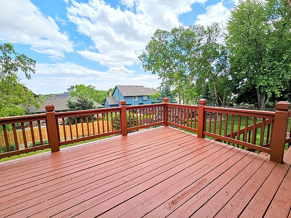 Large deck with a nice view.