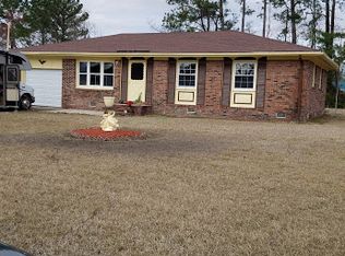 7 Berkshire Dr, Jacksonville, NC 28546