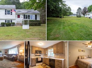 105 W Greenville Rd, Smithfield, RI 02828