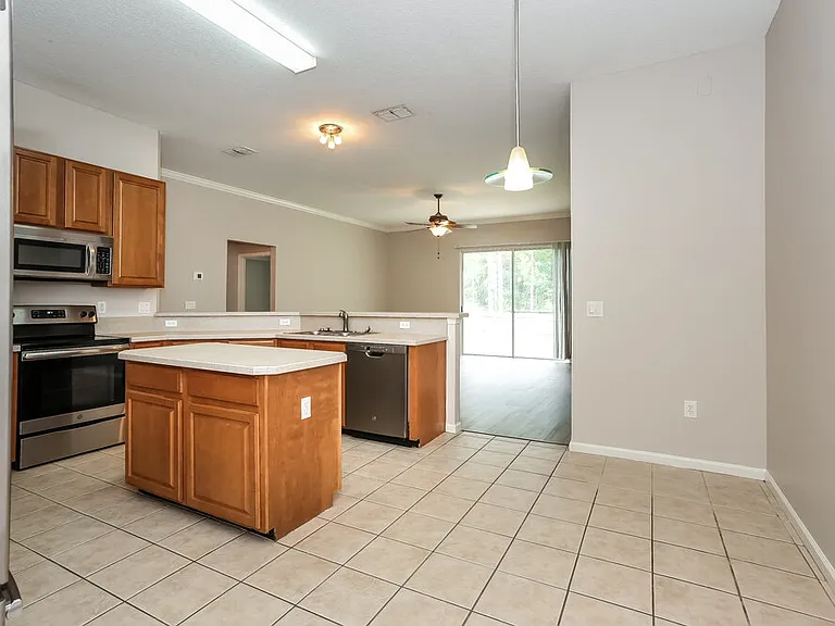 3168 Tower Oaks Dr — Photo 7