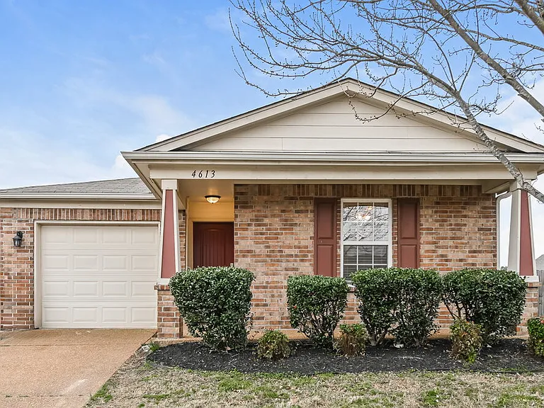 4613 Sweet Whisper Ln — Photo 1