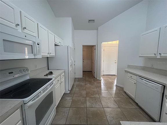 4th image of 2223 Rio De Janeiro Ave