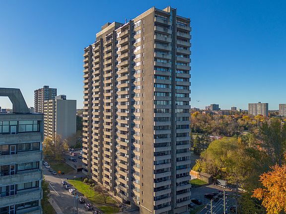 3rd image of 30 McEwen Ave #1420381