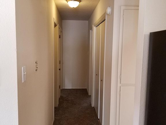 4th image of 515 Pattie Ln SE