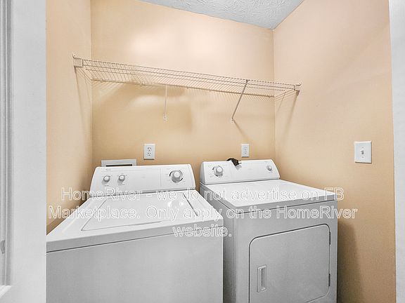 4th image of 3188 Panthers Trce