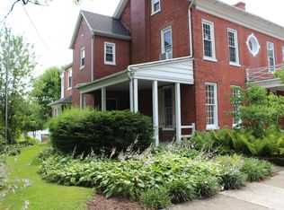 232 W Main St, Ephrata, PA 17522